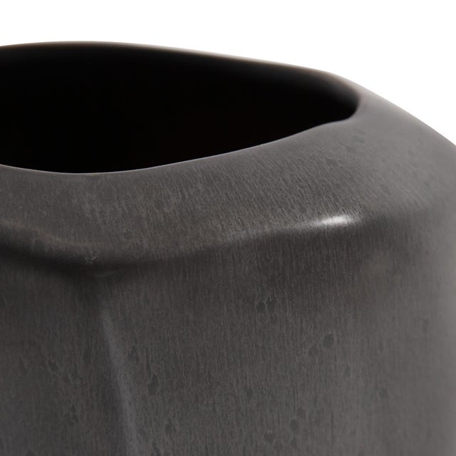 Ceramic Gray Alamo Vase- Large For Sale - Image 7 of 11