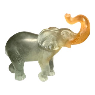 Daum France Pâte De Verre Frosted Glass Elephant Sculpture For Sale