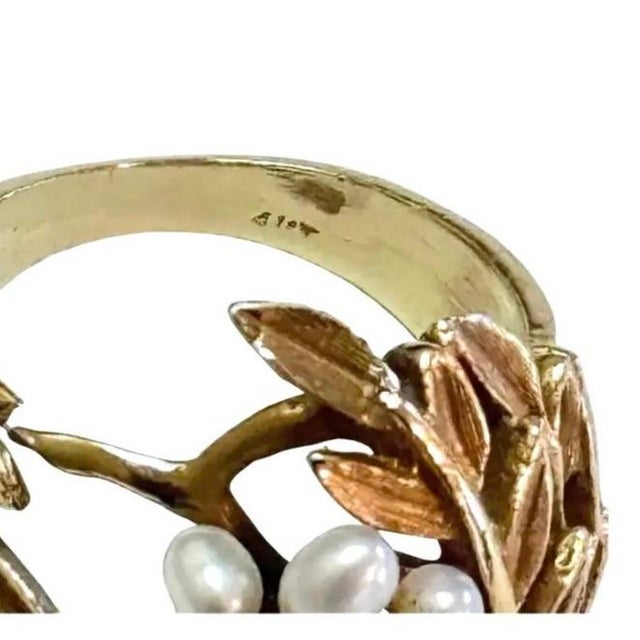 14k Yellow Gold Mid-Century Seed Pearl Cocktail Ring For Sale In Tampa - Image 6 of 7