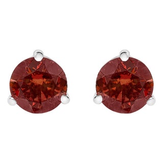 14K White Gold 3/4 Cttw Red Lab-Grown Diamond Classic 3-Prong Martini Set Solitaire Stud Earrings For Sale