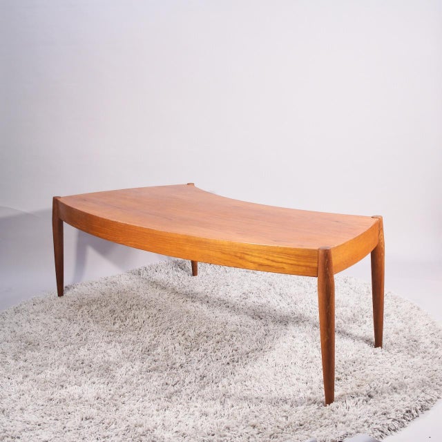 Johannes Andersen Coffee Table in Teak by Johannes Andersen for Trensum, Sweden, 1960s For Sale - Image 4 of 4
