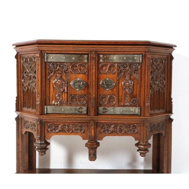 1930s Gothic Revival Oak Credenza, 1930s For Sale - Image 5 of 11