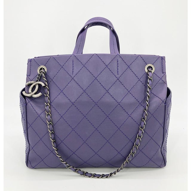 Contemporary Chanel Purple Leather Top Stitch CC Pocket Tote For Sale - Image 3 of 6