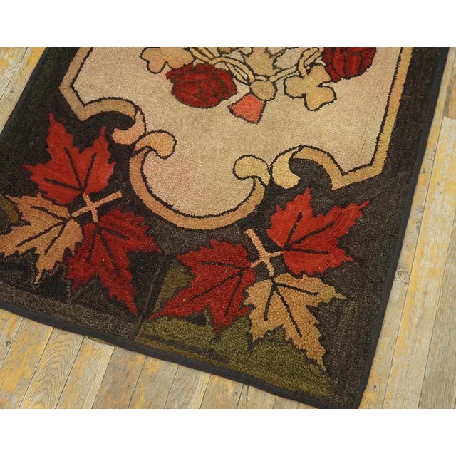 1920s Folk Art Beige Medallion Roses Antique American Hooked Rug For Sale In New York - Image 6 of 11