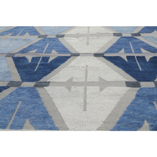 Contemporary High-Low Texture Area Rug, 10'06 X 14'05 For Sale In Dallas - Image 6 of 11