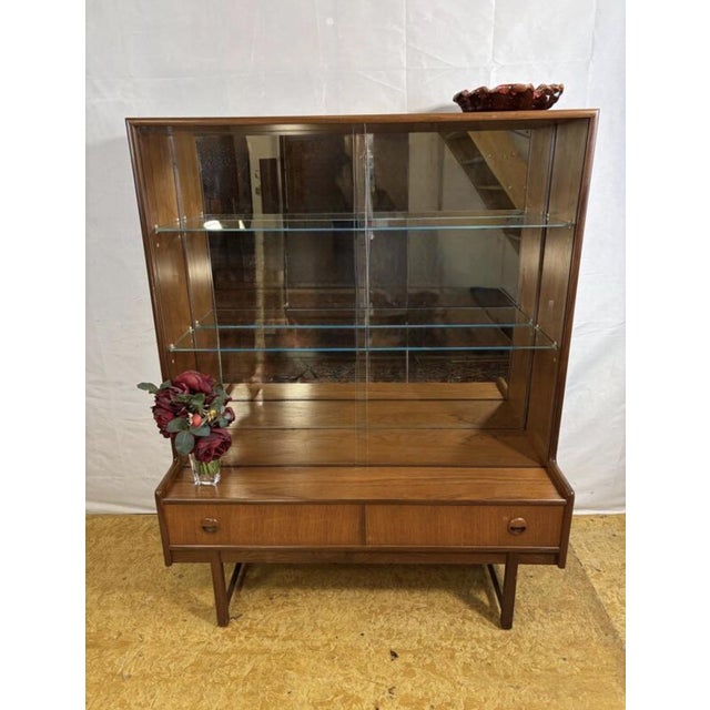 Mid-Century Teak Display Cabinet from Turnidge of London, 1960s For Sale - Image 10 of 11