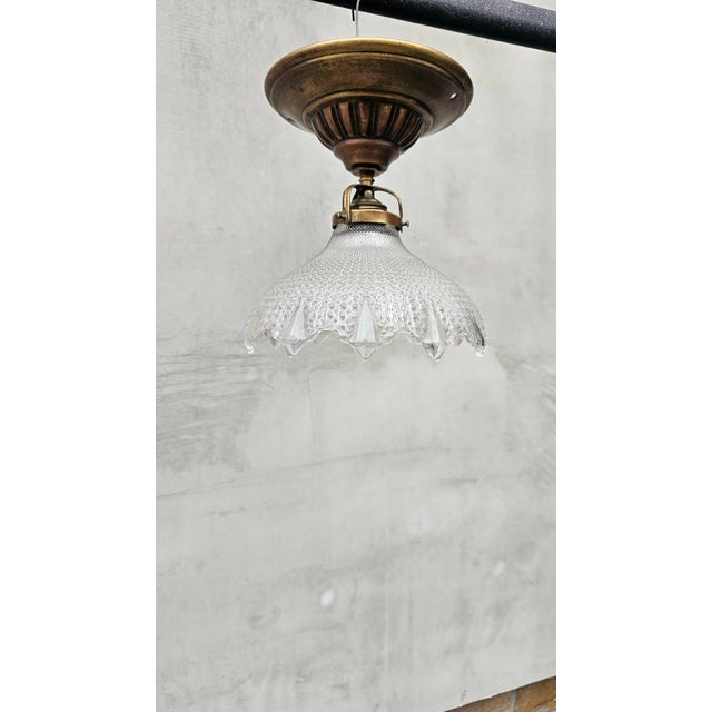 Pre-war brass ceiling lamp, dimensions: height 22.5 cm, diameter 22.3 cm. European Plug (up to 250V).The wiring of this...