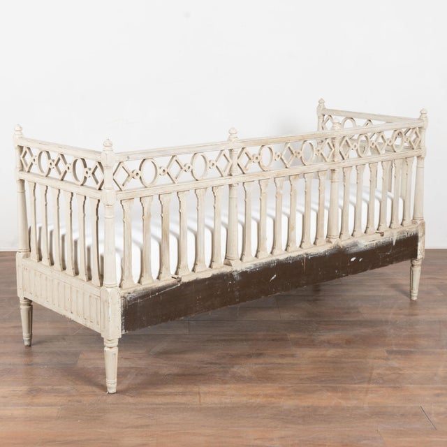 19th Century Swedish Gustavian White Painted Pine Bench Settee With Slat Back For Sale - Image 13 of 13
