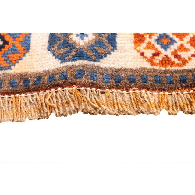 Orange Antique Hand-Knotted Persian Qashqai Rug 4'9" X 8'2" For Sale - Image 8 of 15