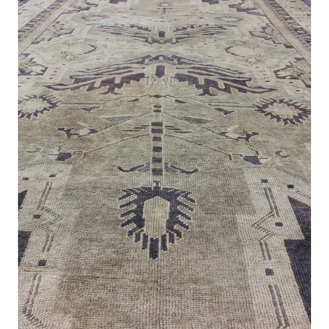 Mid 20th Century Vintage Hand Knotted Turkish Oushak Rug With Dual Medallion Design in Dark Blue and Taupe For Sale - Image 5 of 12