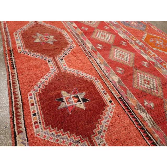 Mid 20th Century Galerie Shabab Collection Mid-20th Century Turkish Anatolian Room Size Carpet For Sale - Image 5 of 10
