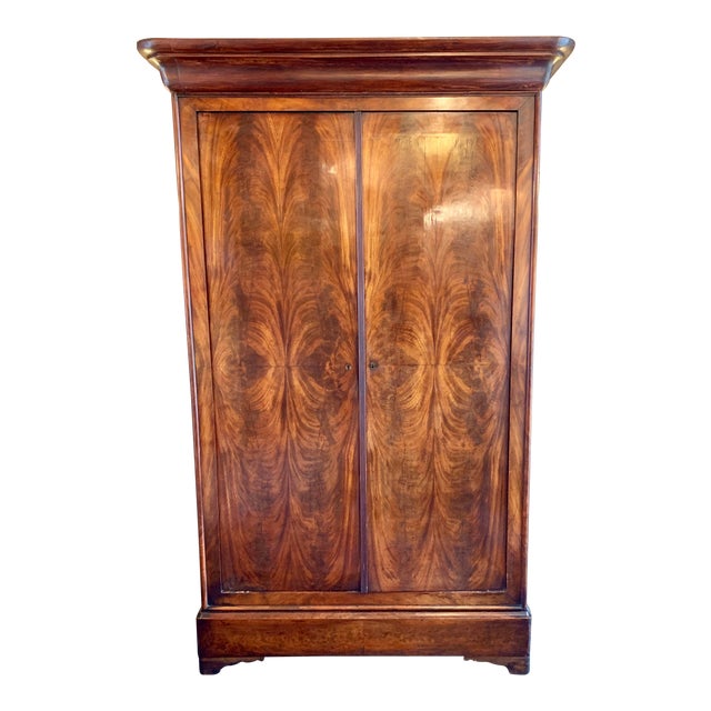 Louis Philippe Armoire Bright Shadow Online