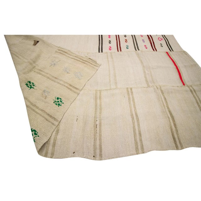 Mid 20th Century Vintage Turkish Hemp Kilim Rug-8′8″ × 13′1″ For Sale - Image 5 of 7