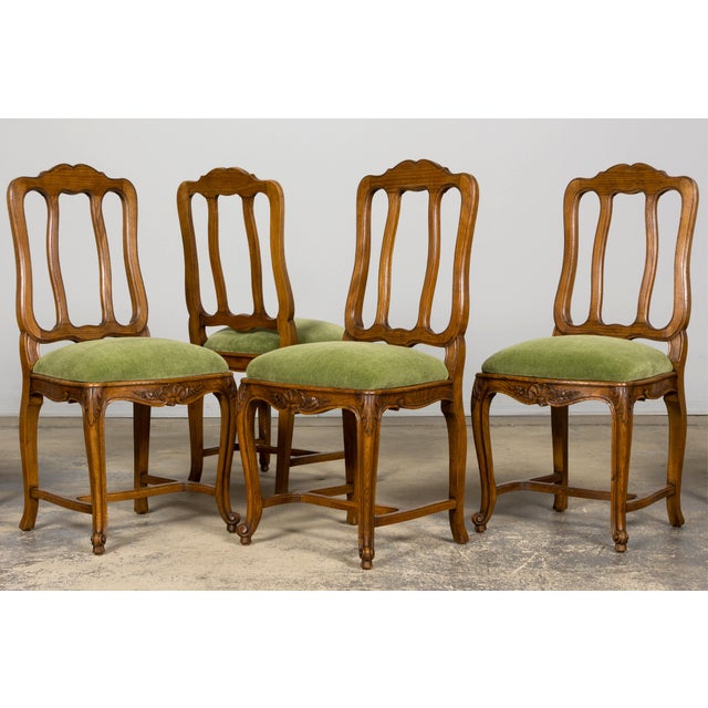French Provincial Early 20th Century French Louis XV Walnut Dining Chairs With Moss Green Mohair, Set of 8 For Sale - Image 3 of 18