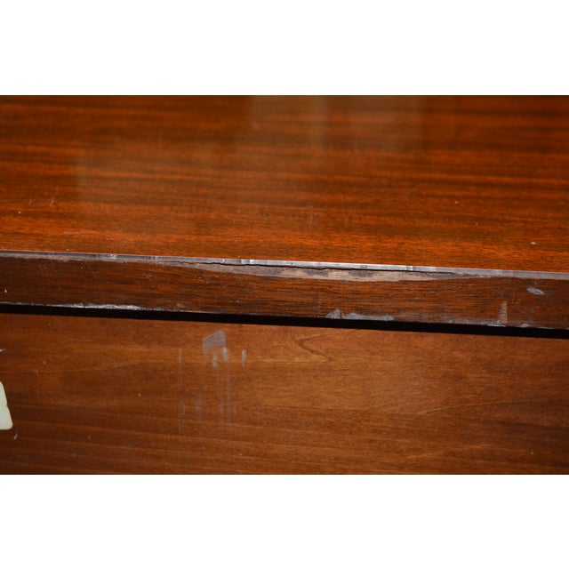 Vintage 1960s Federal Biggs Furniture 3 Drawer Solid Golden Mahogany Writing Desk For Sale - Image 15 of 18