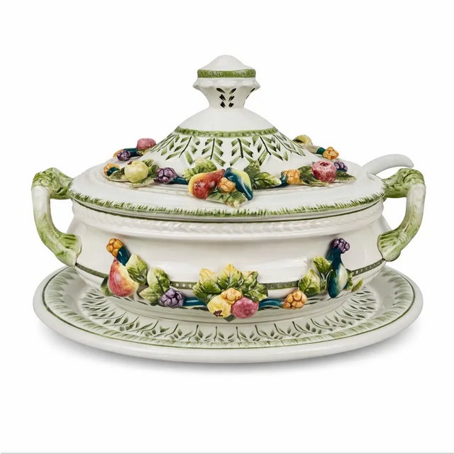 Vintage Italian Majolica Tureen With Underplate and Ladle - 3 Pieces For Sale - Image 15 of 15