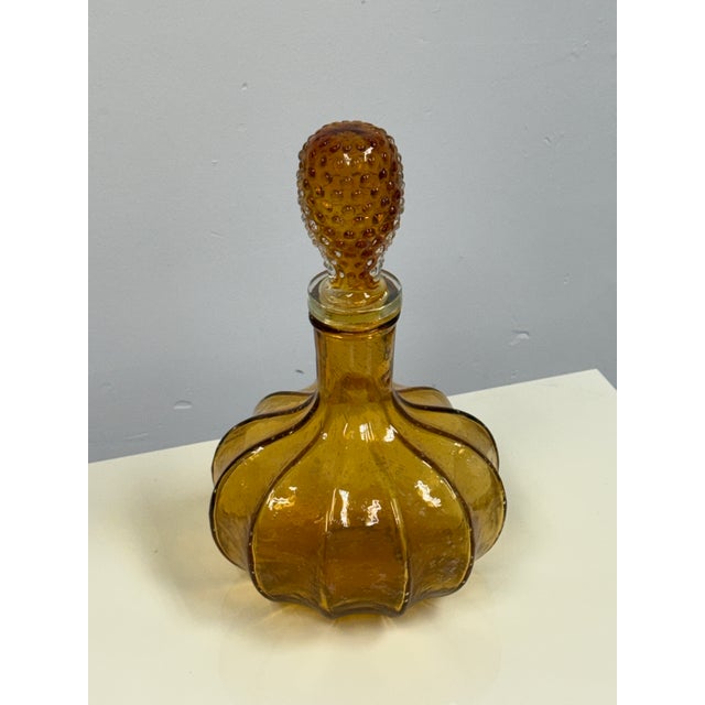 Mid-Century Modern Vintage Diamond Star Amber Ribbed Glass Decanter For Sale - Image 3 of 12