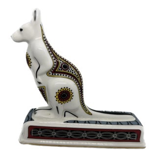 Vintage 1990s English Wedgwood Noah’s Ark Kangaroo Porcelain Figurine For Sale