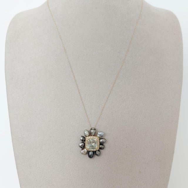 Abstract 2.55ct Aquamarine, Diamond and Pearl 14k Yellow Gold Pendant Necklace - Fei Liu For Sale - Image 3 of 7