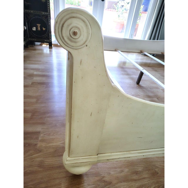 2010s Ethan Allen White Cottage Bed (King) For Sale - Image 5 of 18