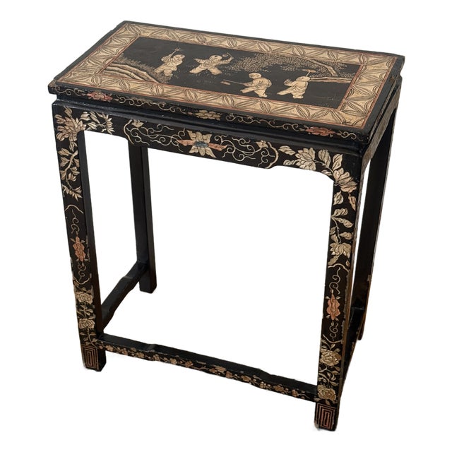 Antique Chinese Black Lacquer Chinoiserie Accent Table For Sale