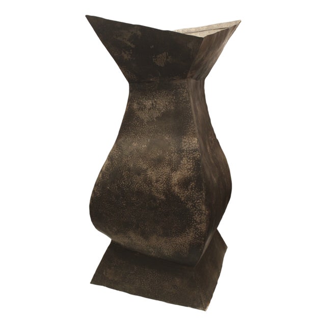 Large Moroccan Vase in Hammered Metal For Sale