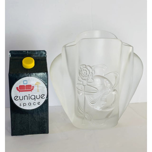 1980s Art Deco Mario Cioni Crystal Woman Vase For Sale In Detroit - Image 6 of 7