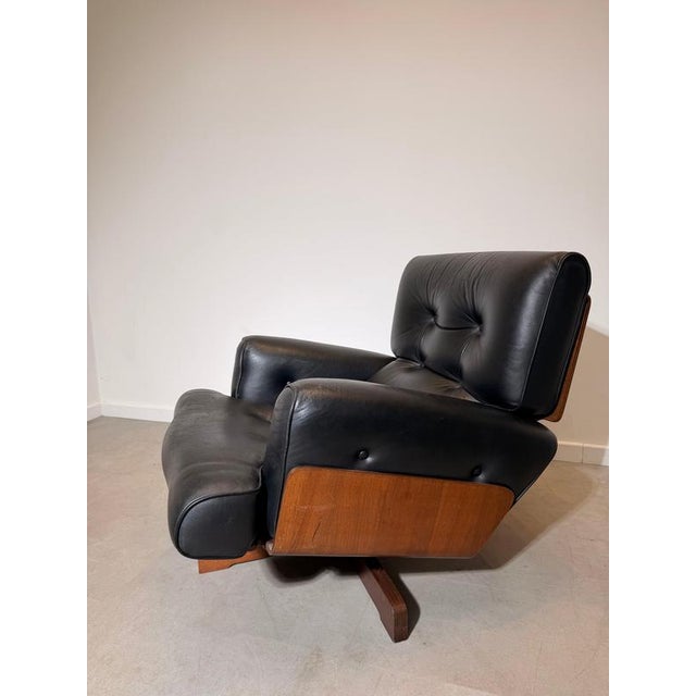 Menilo Taro Model 401 Lounge Chair by Cinova, Italy, 1964 For Sale - Image 6 of 6
