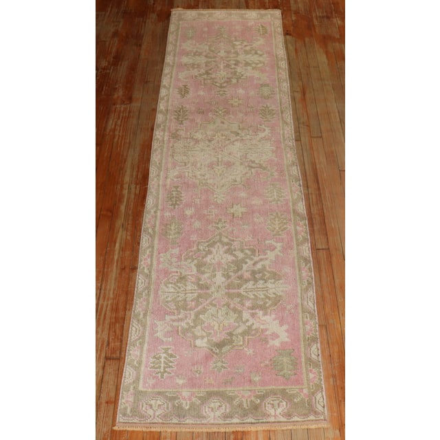 Pink Antique Oushak Runner - 2'6" x 10'7" For Sale In New York - Image 6 of 7