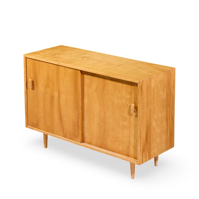 Stanley Young for Glenn of California Mid Century Walnut Sliding Door Credenza For Sale - Image 10 of 10