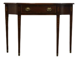 Example of Duncan Phyfe Tables