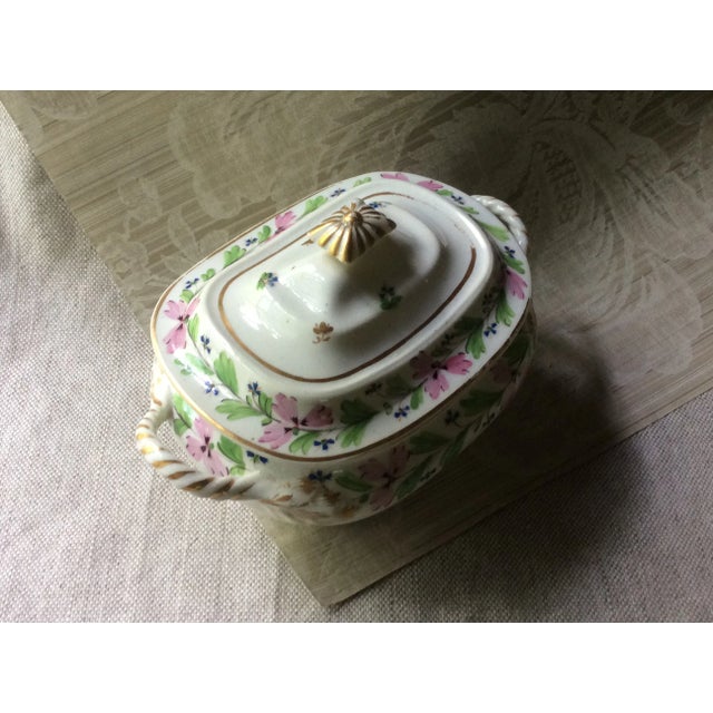 Ceramic English Porcelain Small Tureen - Hand-Painted Circa 1800 For Sale - Image 7 of 10