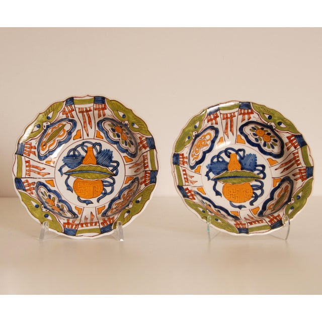 Antique Delft Chinoiserie Bowl Polychrome Chinese Ming Style a Pair For Sale - Image 10 of 11