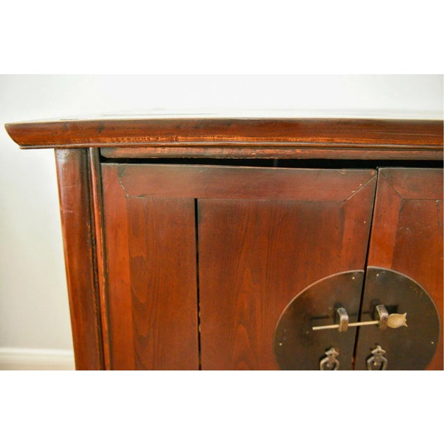 Antique Chinese Ming Lacquered Wedding Cabinet For Sale In New York - Image 6 of 13