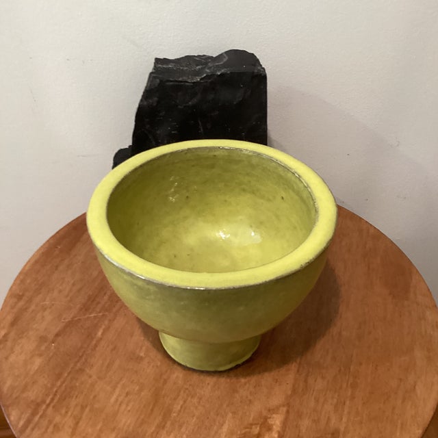 Mid 20th Century Modern Lime Glazed Art Pottery Footed Pedestal Vase/Vessel For Sale - Image 11 of 12