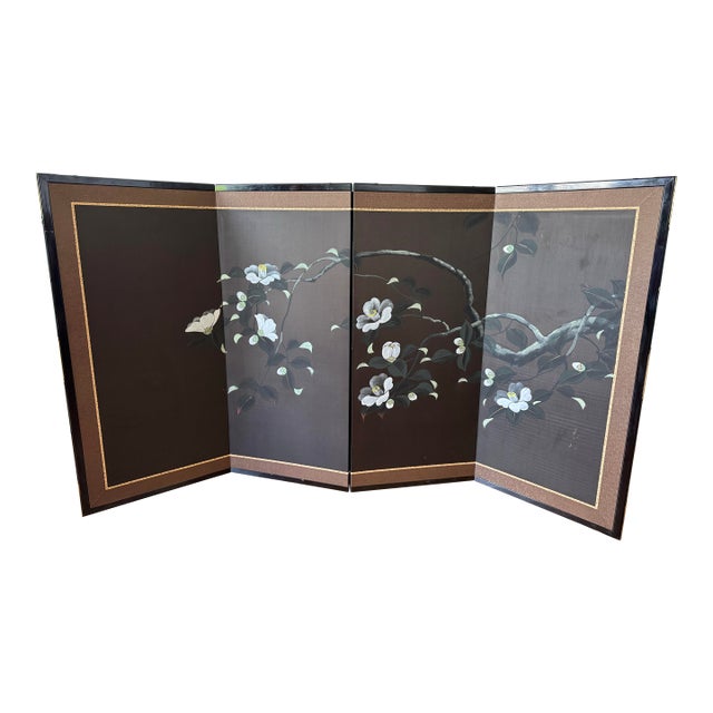 Mid 20th Century Japanese Byōbu Chinoiserie-Style Four-Panel Hand Painted and Signed Silk Screen Room Divider For Sale