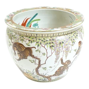 Early 20th Century Chinese Porcelain Cachepot