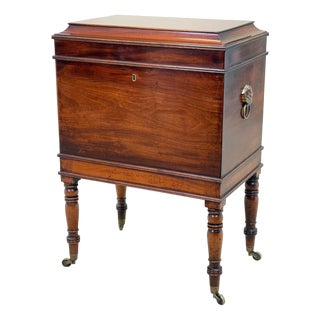 Small Georgian Mahogany Cellarette Box, 1800s For Sale