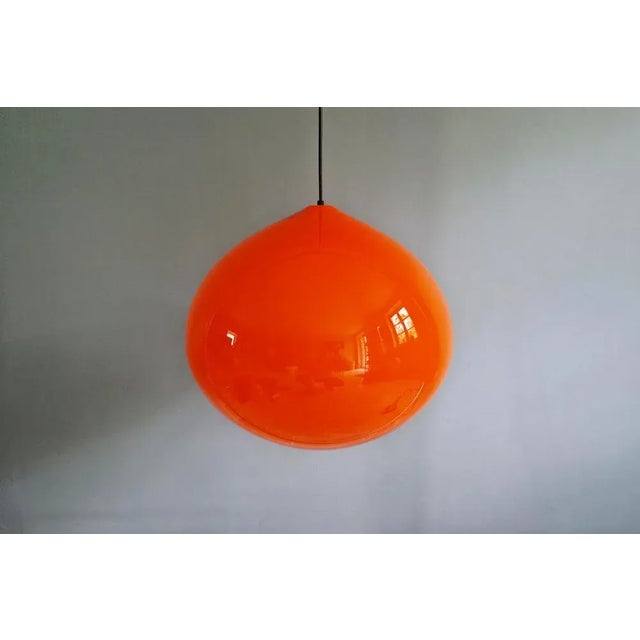 1960s Oignon Xen Suspension in Orange Opaline Glass by Alessandro Pianon for Vistosi, 1960s For Sale - Image 5 of 16