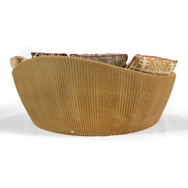 Contemporary Vladamir Kagan "Dune" Chaise/Daybed by Barlow Tyrie For Sale - Image 3 of 9