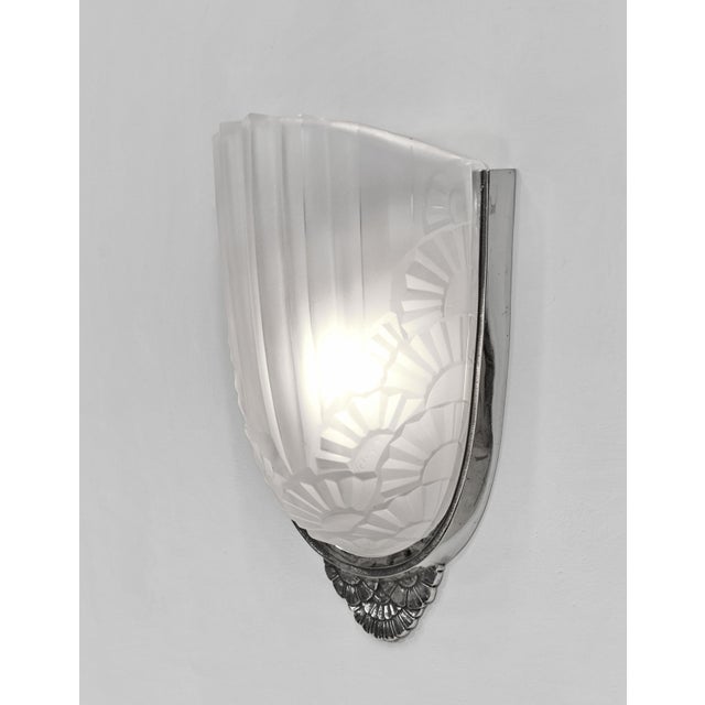 David Gueron Degue A Pair of French Art Deco Wall Sconces by Degue & Vandamme 1930 France For Sale - Image 4 of 14