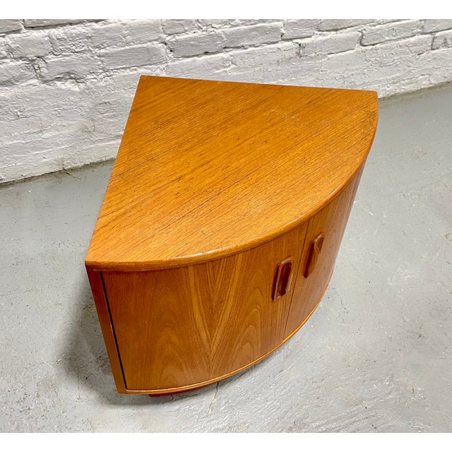 1960s Mid Century Modern G-Plan Fresco Teak Corner Cabinets, Teak Bar Nightstands, A Pair For Sale - Image 9 of 14