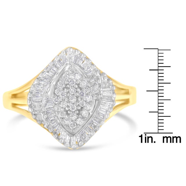 Metal 10K Yellow Gold Diamond Cocktail Ring (1/2 Cttw, J-K Color, I2-I3 Clarity) - Size 6-1/2 For Sale - Image 7 of 7