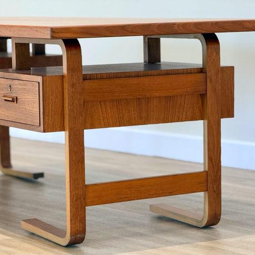 Large Danish Executive Desk in Teak by Jørgen Clausen for Brande Møbelfabrik, 1950s For Sale - Image 10 of 16