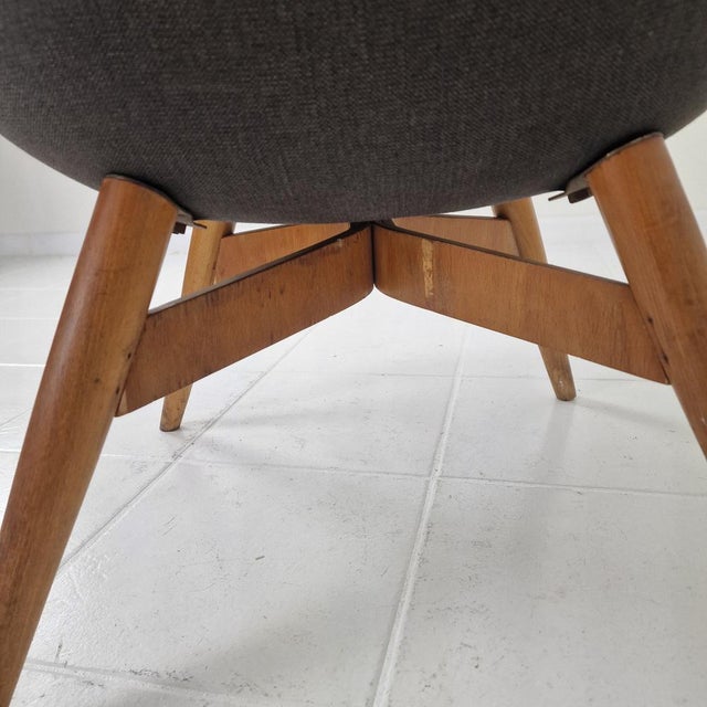 Set of Bucket Lounge Chairs by Miroslav Navrátil for Vertex, 1960s For Sale - Image 12 of 18