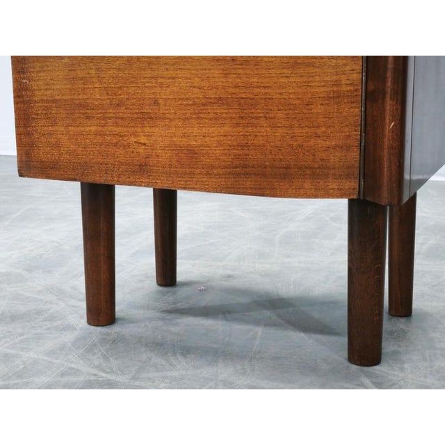 1940s Art Deco Nightstands with Black Opaxit Glass, Czechoslovakia, 1940s, Set of 2 For Sale - Image 5 of 15