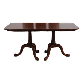 Henkel Harris Cherry Queen Anne Style Double Pedestal Dining Table For Sale