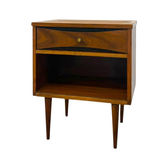 Mid-Century Modern Vintage Mid Century Modern Walnut Nightstand With Open Cubby & Drawer For Sale - Image 3 of 10