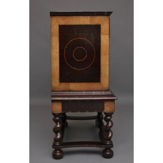 Brown Early 20th Century Laburnam Oyster Chest on Stand in the Style of William & Mary, Set of 2 For Sale - Image 8 of 12