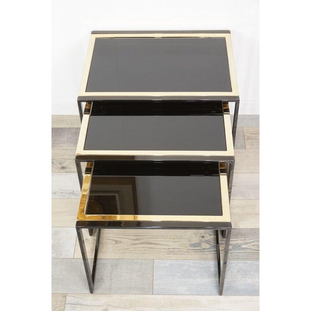 Paint Nesting Tables in Gold-Plated and Black Metal, 1970s, Set of 3 For Sale - Image 7 of 9
